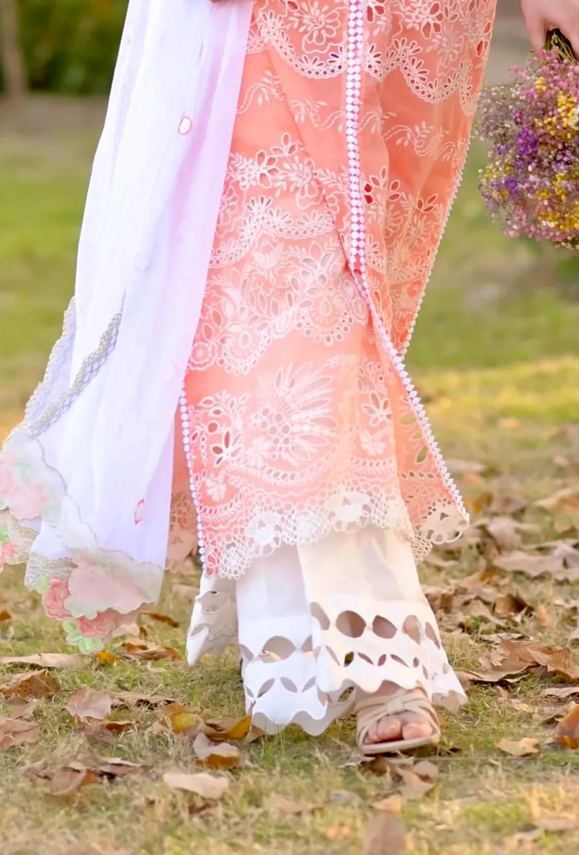 Sable Vogue Luxury Lawn Collection 2024 – LINNEA